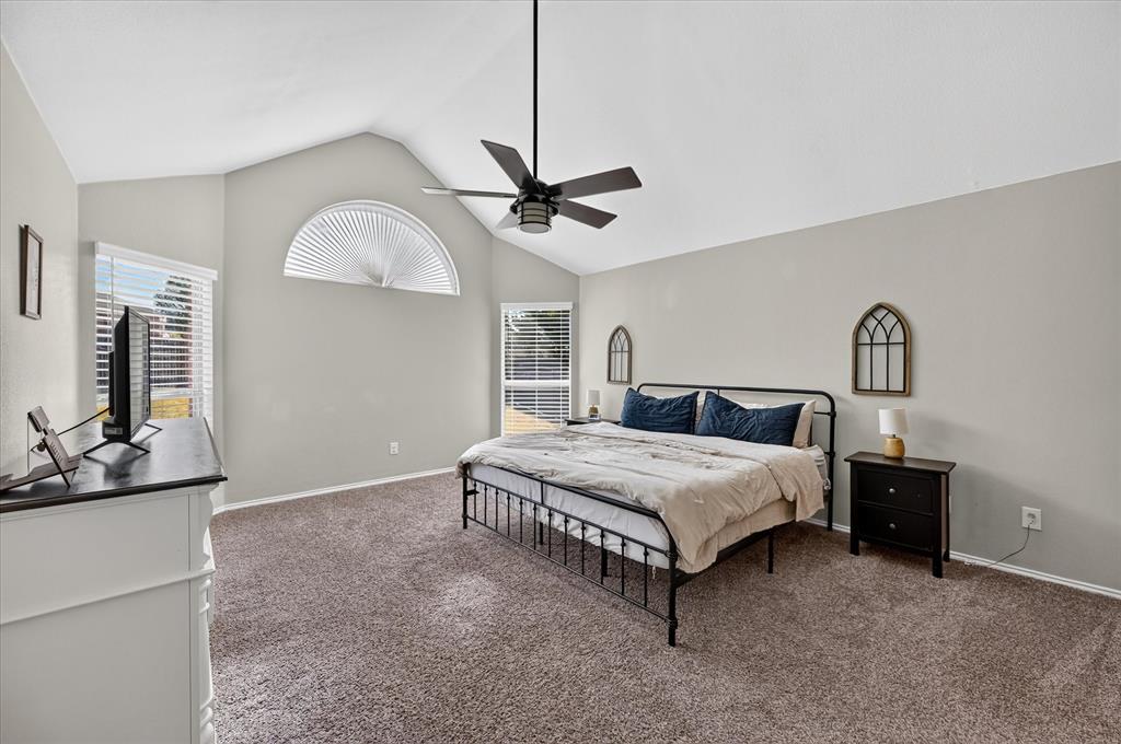 6460 Fox Run Dr., Midlothian, TX 76065