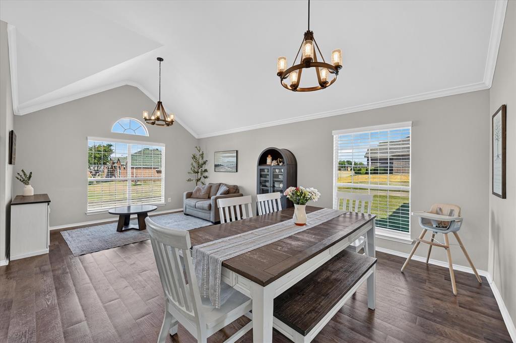6460 Fox Run Dr., Midlothian, TX 76065