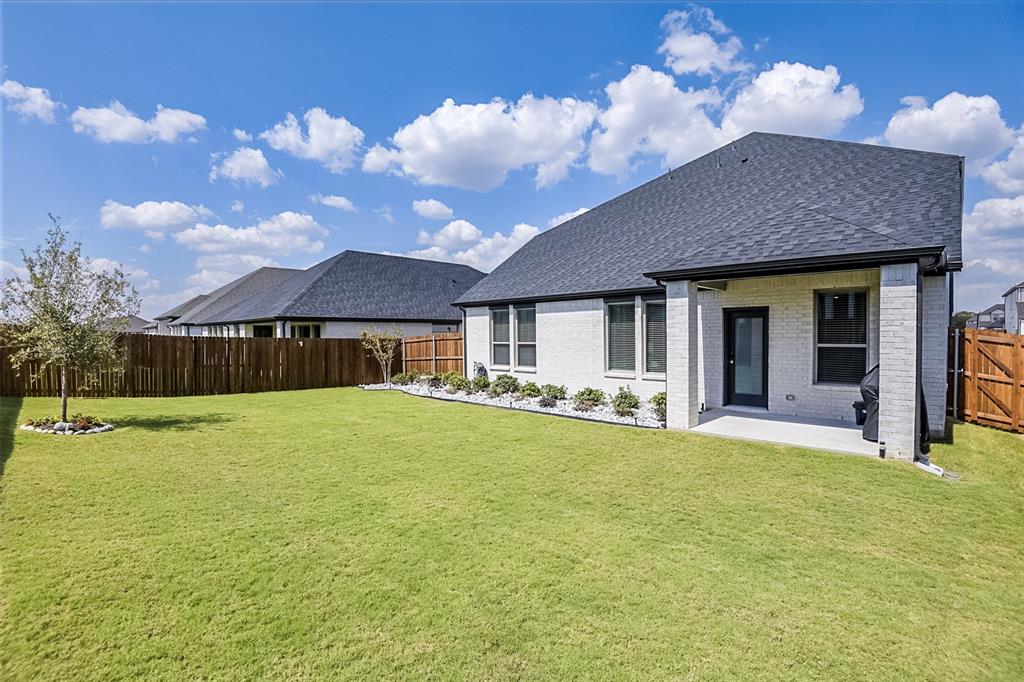 540 Moonrise Street, Waxahachie, TX 75165