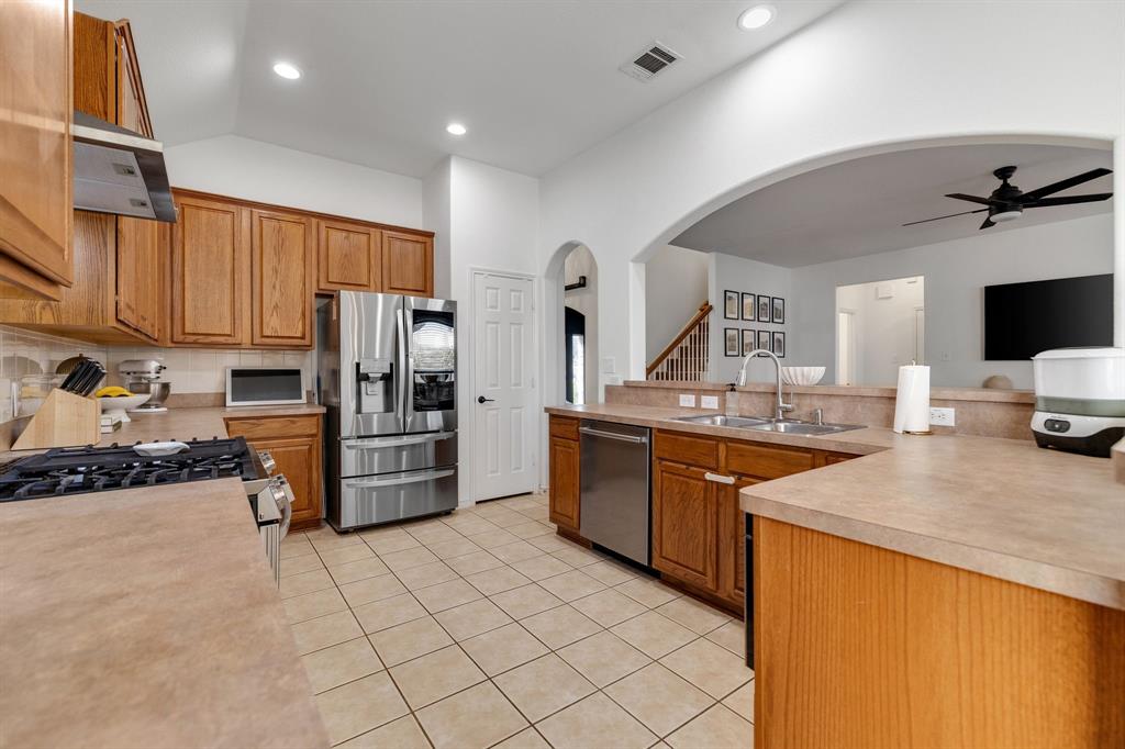 1625 Warm Springs Drive, Allen, TX 75002