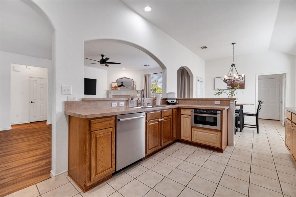 1625 Warm Springs Drive, Allen, TX 75002