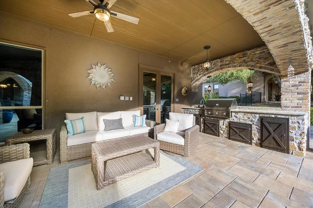Outdoor Grilling Area