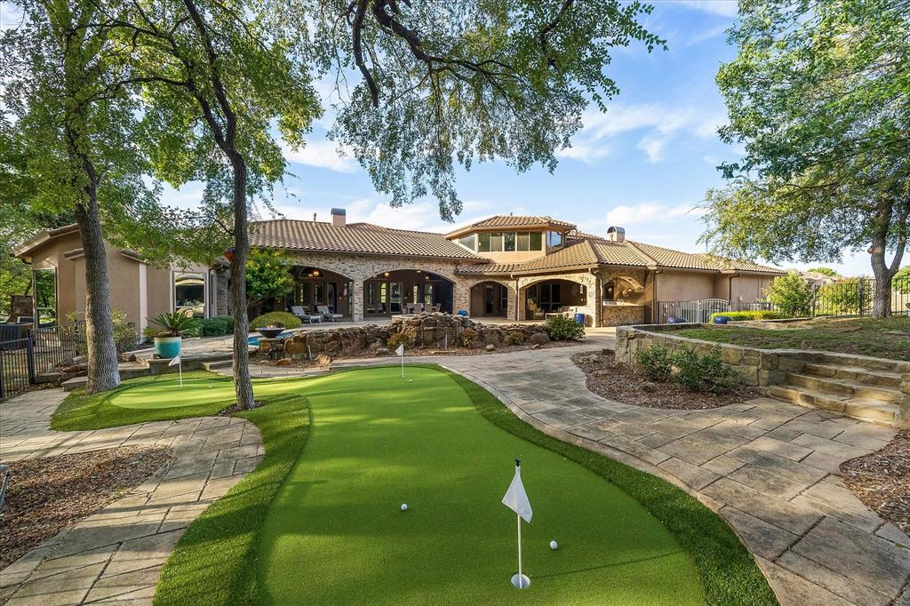 Outdoor Paradise.