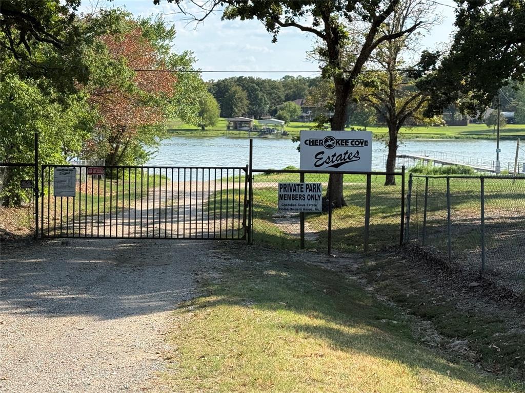 9669 Lakeland Loop, Quinlan, TX 75474