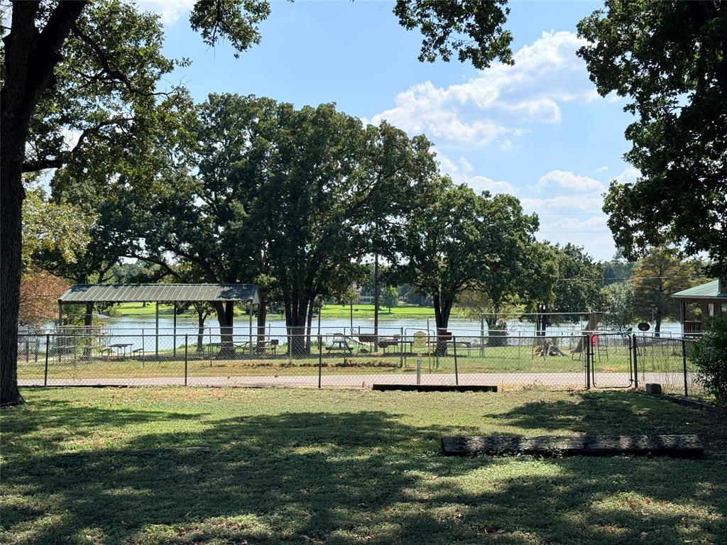 9669 Lakeland Loop, Quinlan, TX 75474