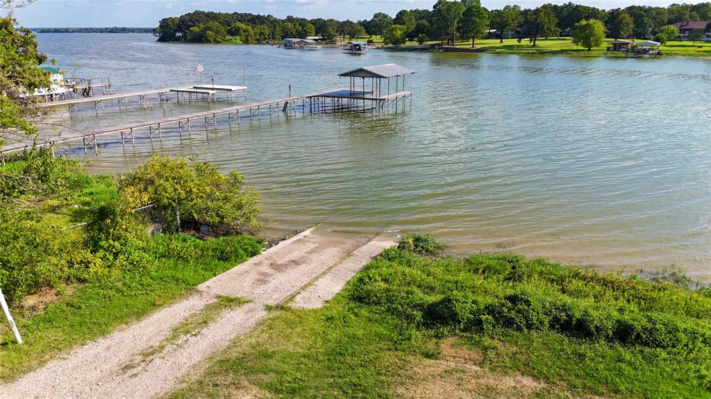 9669 Lakeland Loop, Quinlan, TX 75474