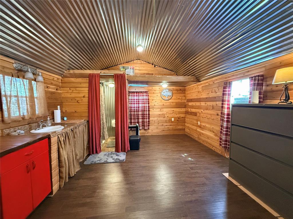 9669 Lakeland Loop, Quinlan, TX 75474