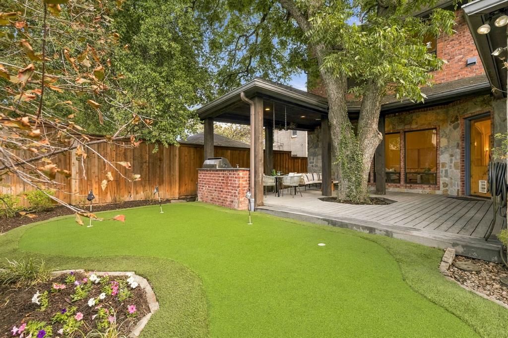 6345 Goliad Avenue, Dallas, TX 75214