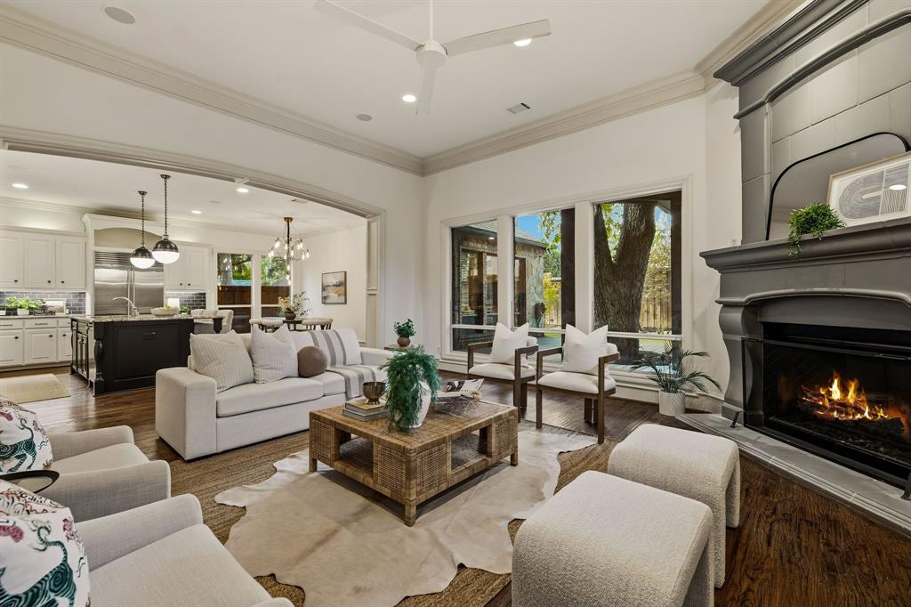 6345 Goliad Avenue, Dallas, TX 75214