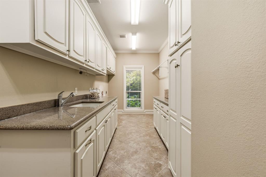 6345 Goliad Avenue, Dallas, TX 75214