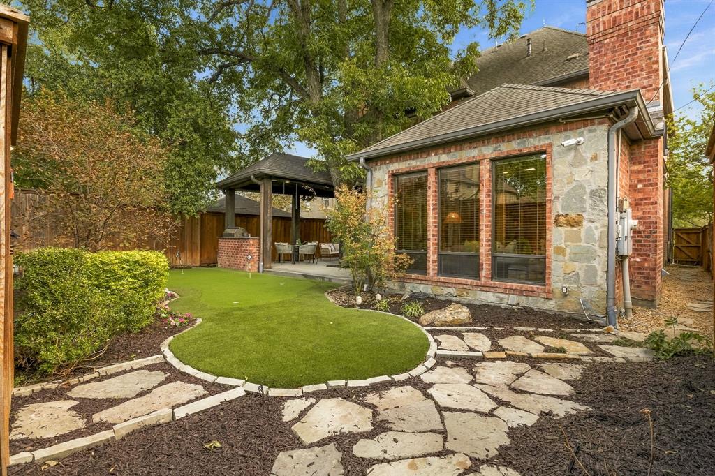 6345 Goliad Avenue, Dallas, TX 75214