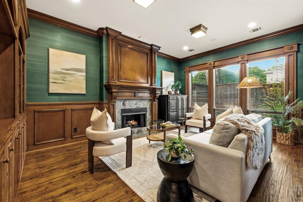 6345 Goliad Avenue, Dallas, TX 75214