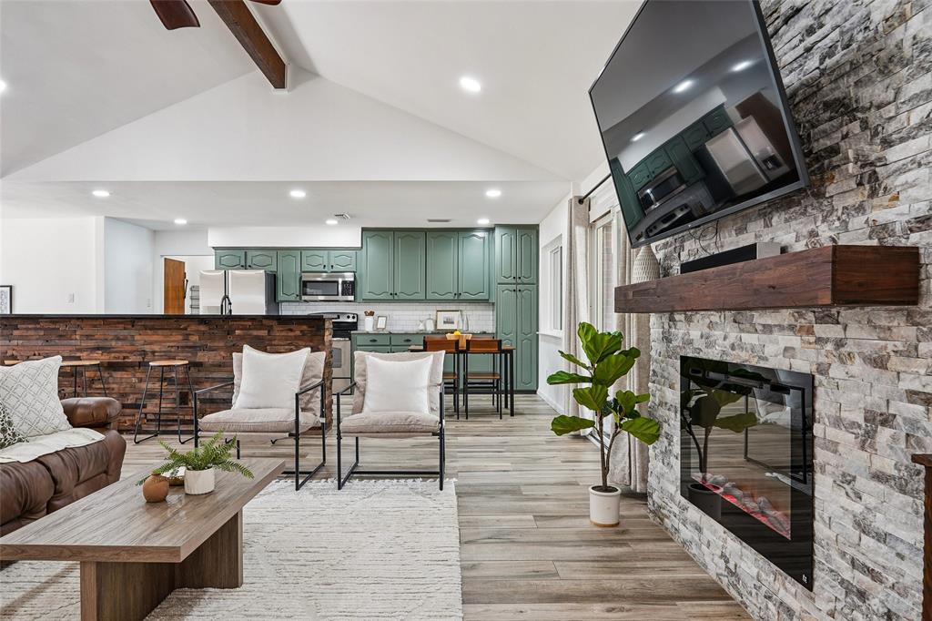 1710 Vineyard Road, Grand Prairie, TX 75052