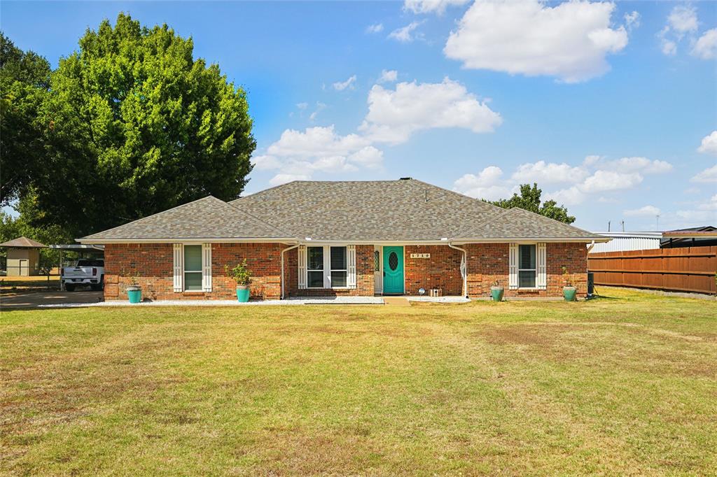 1710 Vineyard Road, Grand Prairie, TX 75052 1710 Vineyard Road, Grand Prairie, TX 75052