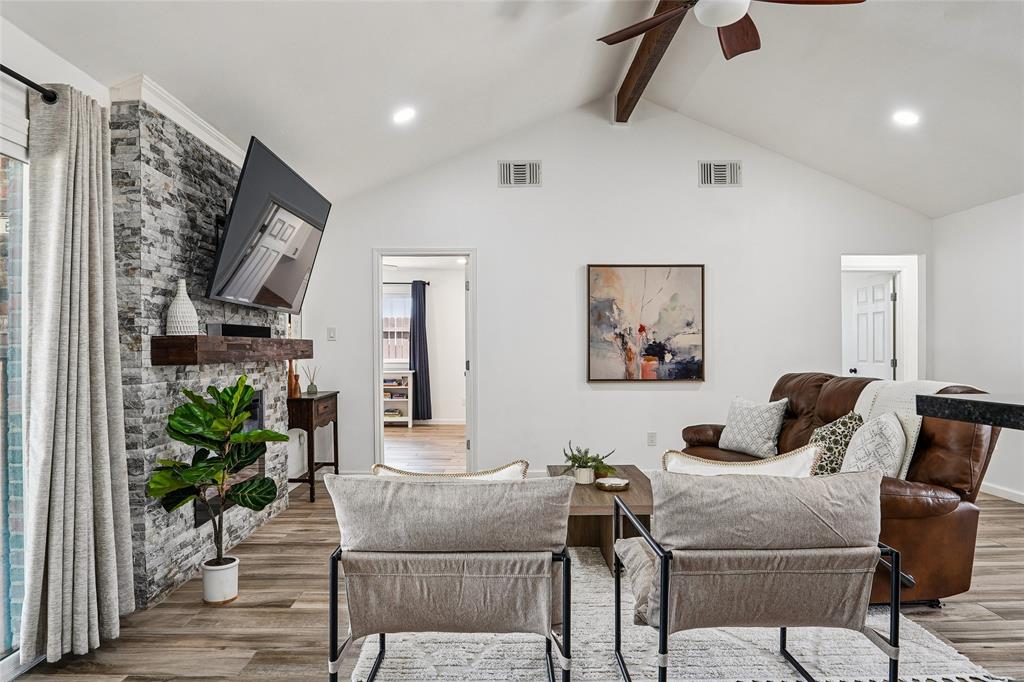 1710 Vineyard Road, Grand Prairie, TX 75052