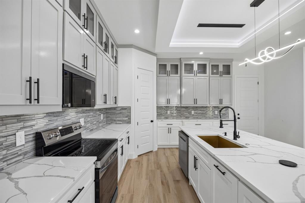 1822 S Marsalis Avenue, Dallas, TX 75216