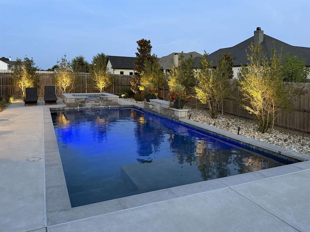 10124 Charmwood Drive, Waco, TX 76712
