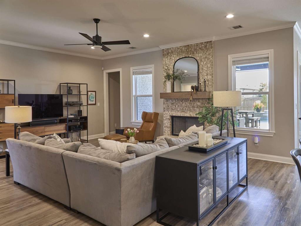 10124 Charmwood Drive, Waco, TX 76712