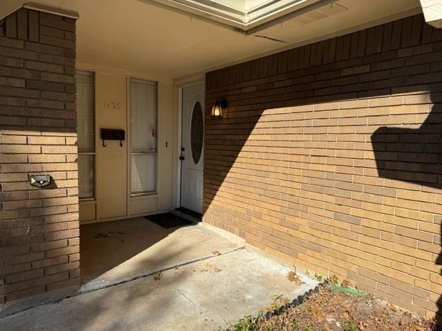 1125 Storyglen Street, Irving, TX 75062