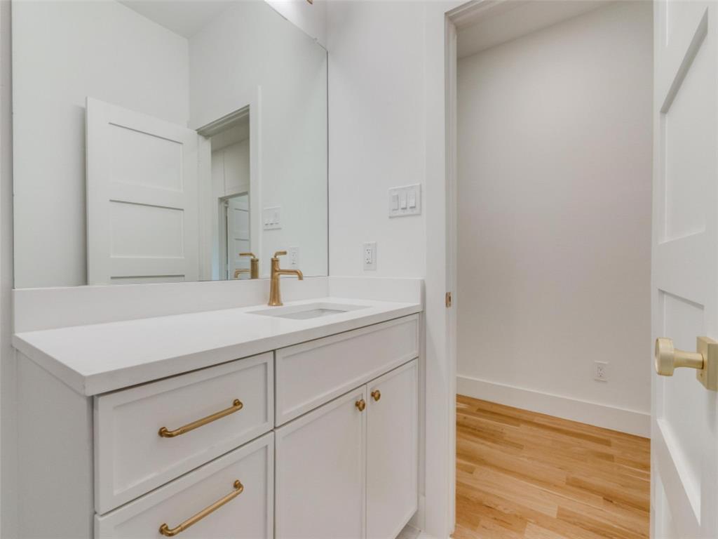 10641 Larchfield Lane, Dallas, TX 75238