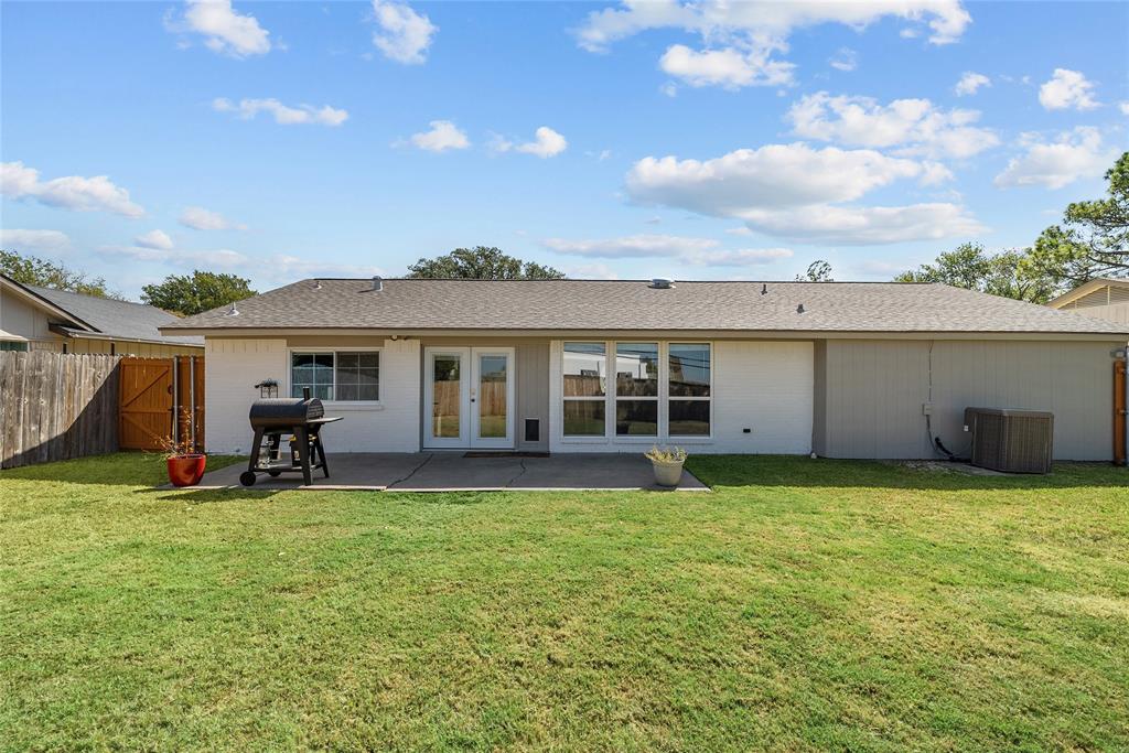 2621 Elk Grove Road, Carrollton, TX 75007