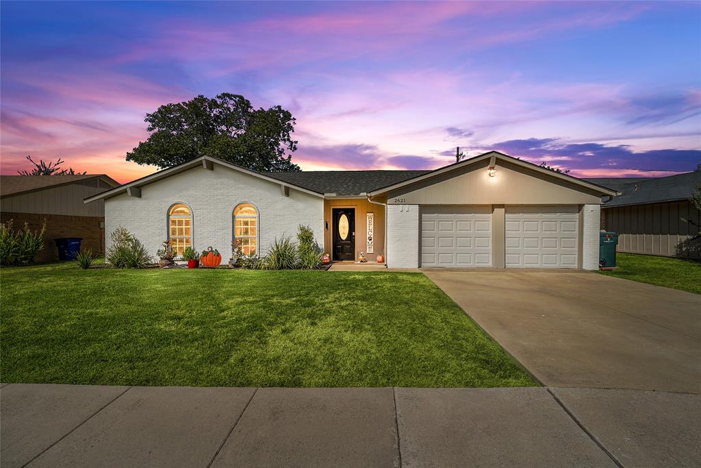 2621 Elk Grove Road, Carrollton, TX 75007 2621 Elk Grove Road, Carrollton, TX 75007
