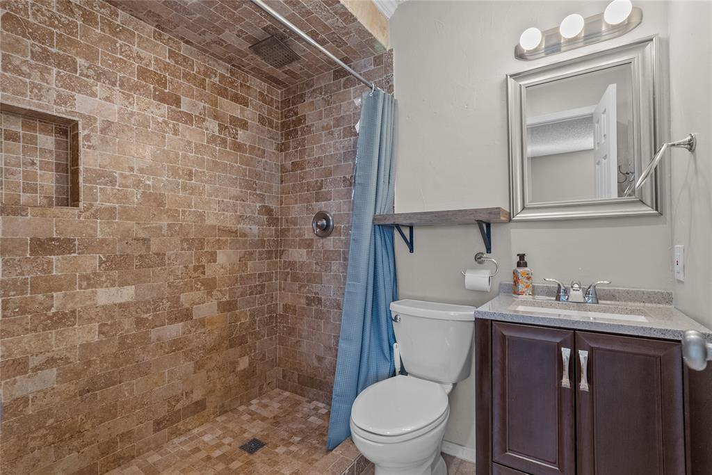 2621 Elk Grove Road, Carrollton, TX 75007