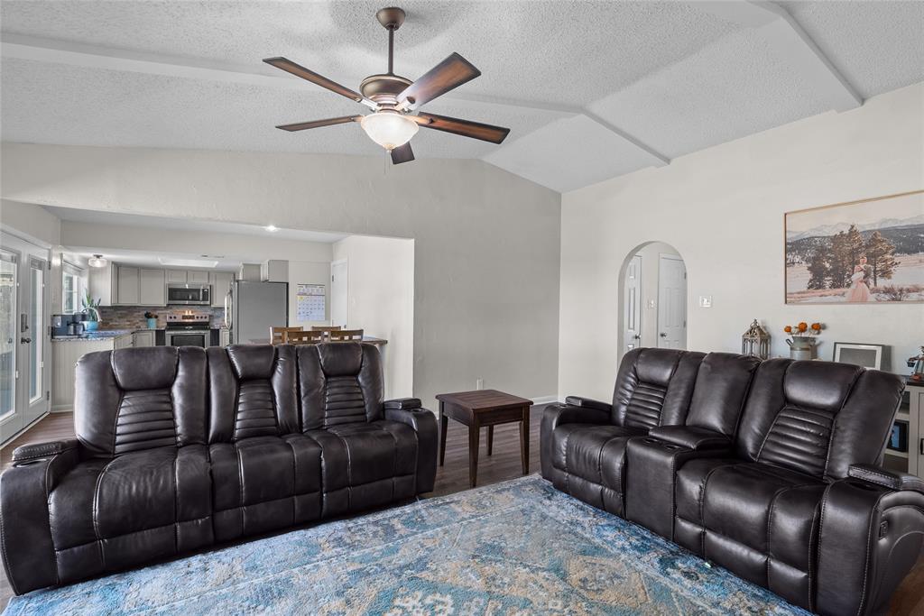 2621 Elk Grove Road, Carrollton, TX 75007