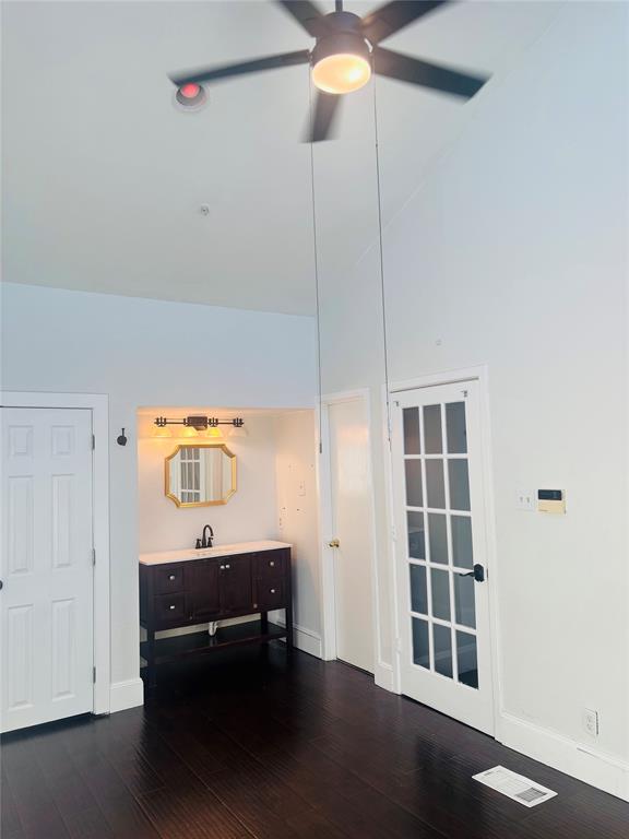5815 Phoenix Drive, #3A12, Dallas, TX 75231