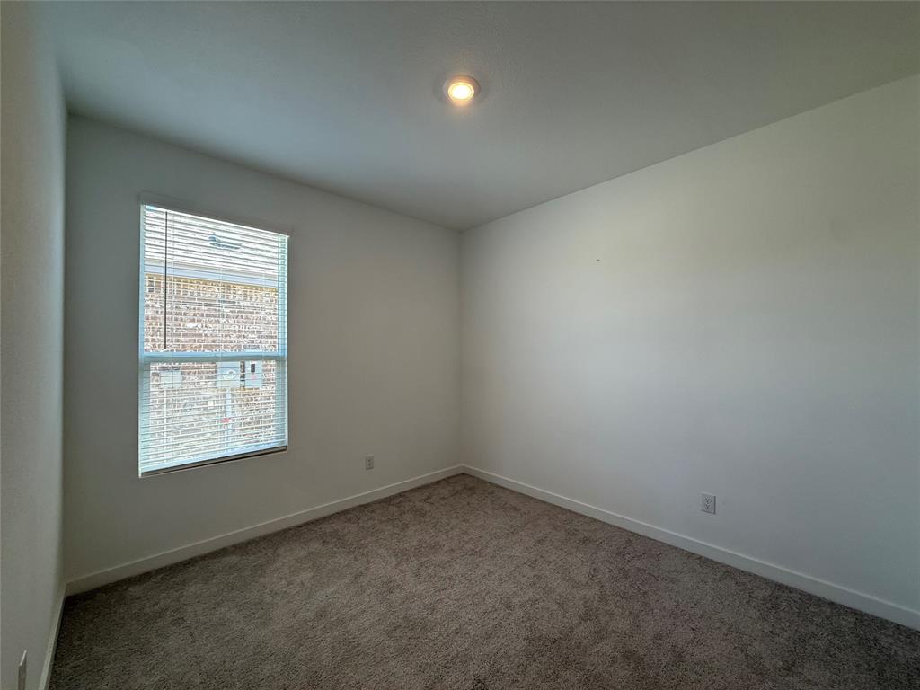 Recessed ceiling lighting