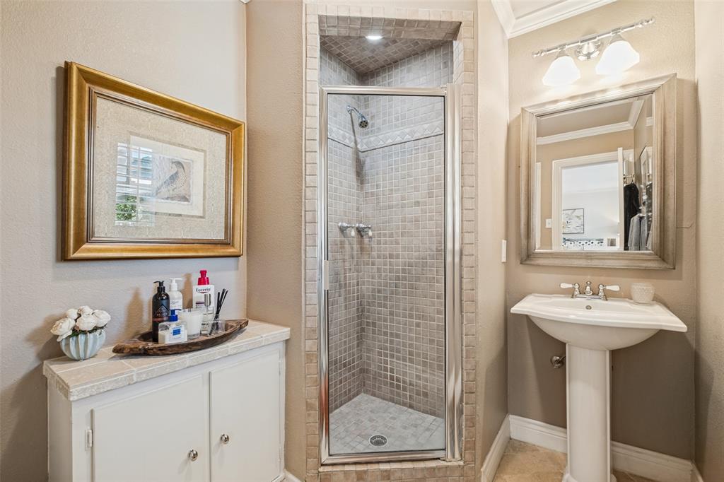 6707 Southridge Drive, Dallas, TX 75214