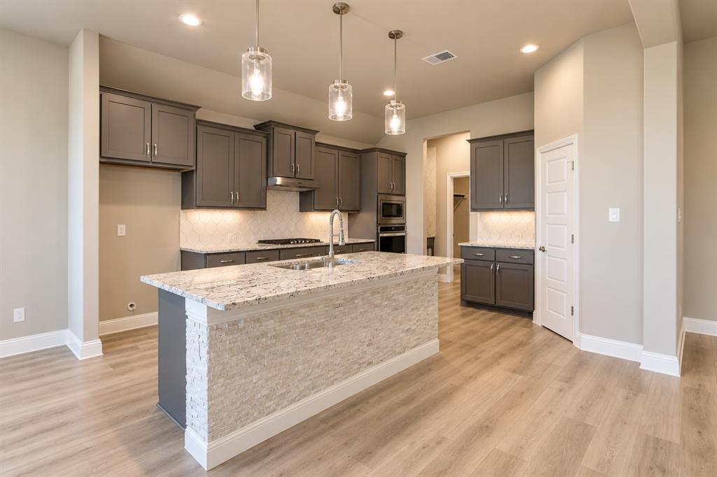 3451 April Breeze Trail, Grand Prairie, TX 76065