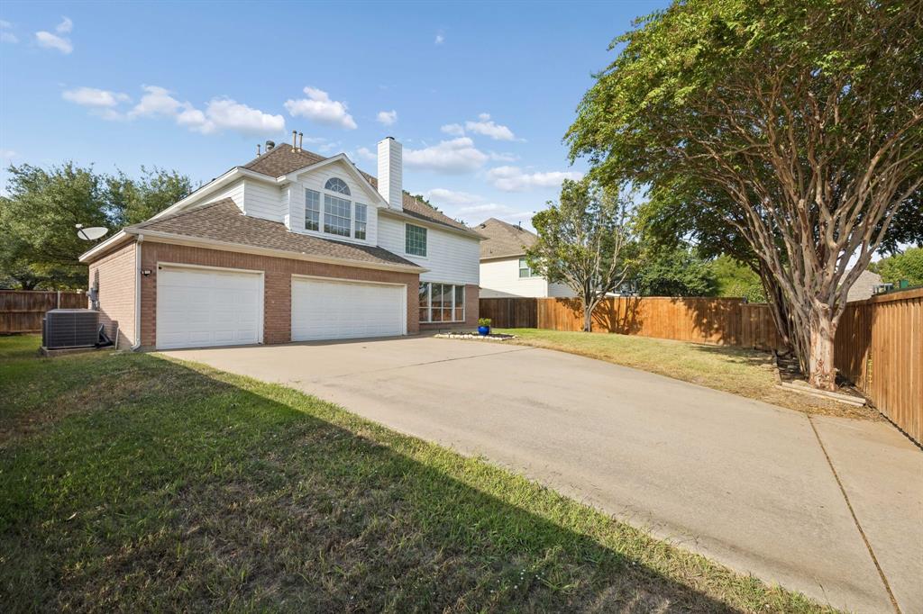 3-car garage and enclosed driveway