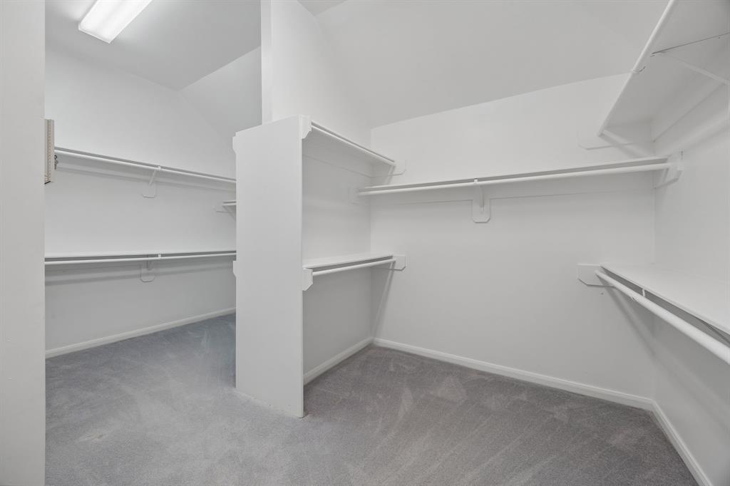 HUGE walk-in closet off the primary bath