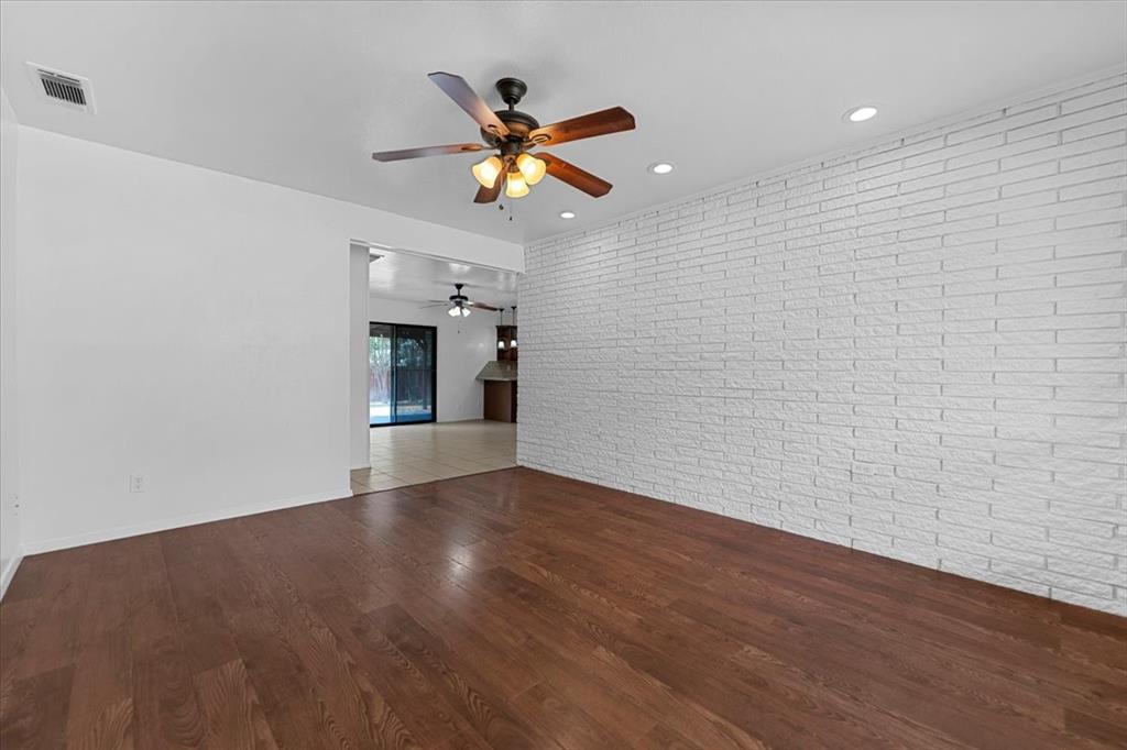 817 Warren Way, Richardson, TX 75080