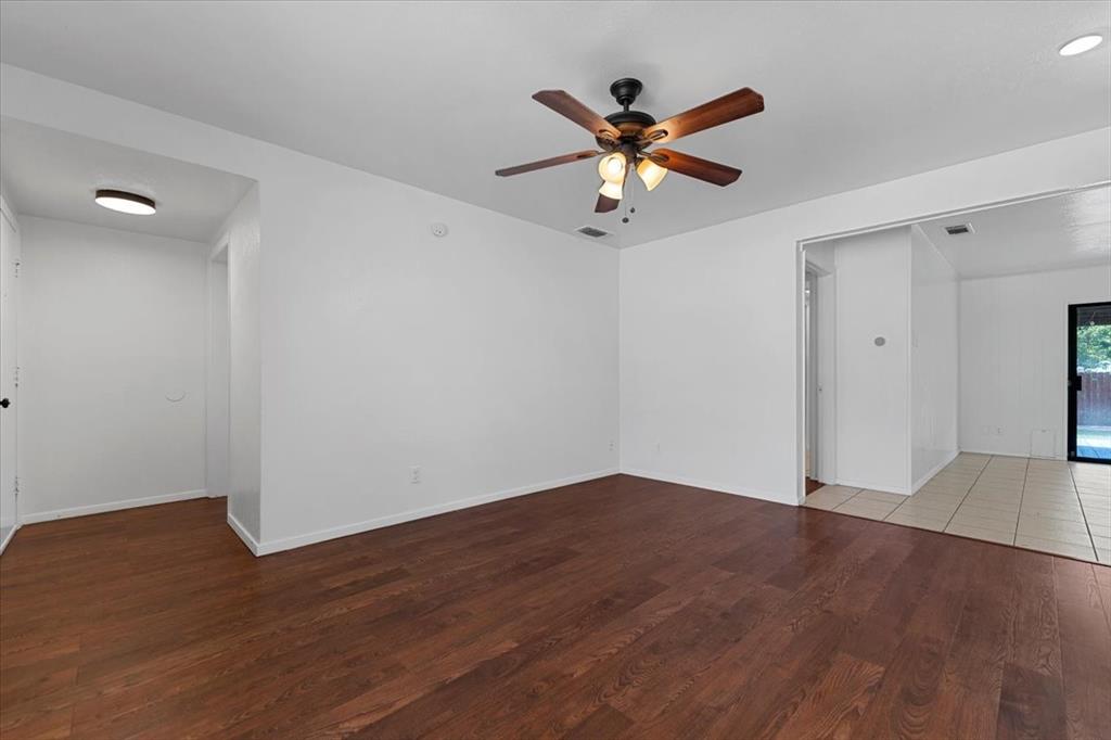 817 Warren Way, Richardson, TX 75080