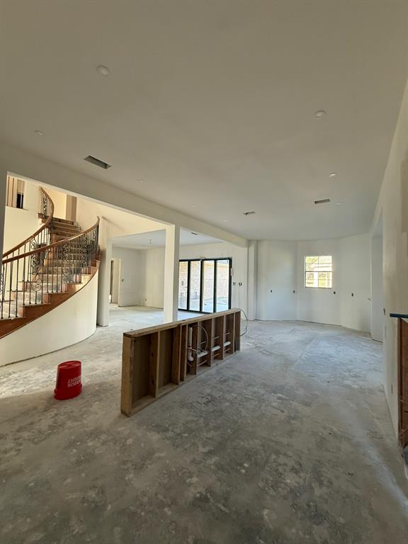 304 La Reata Court, Cedar Hill, TX 75104