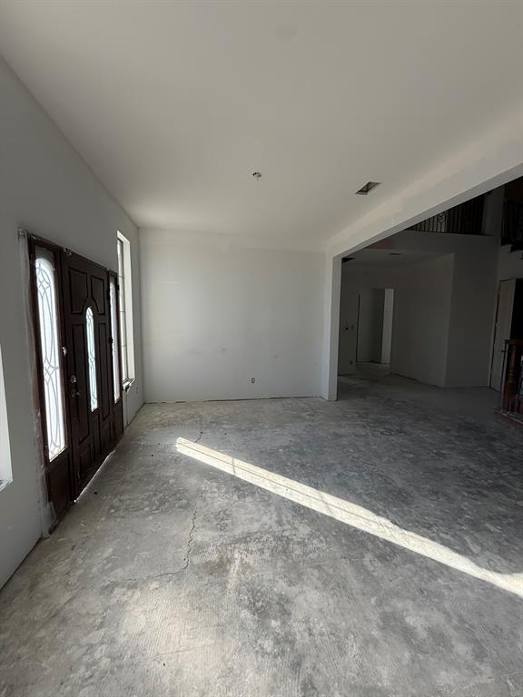 304 La Reata Court, Cedar Hill, TX 75104
