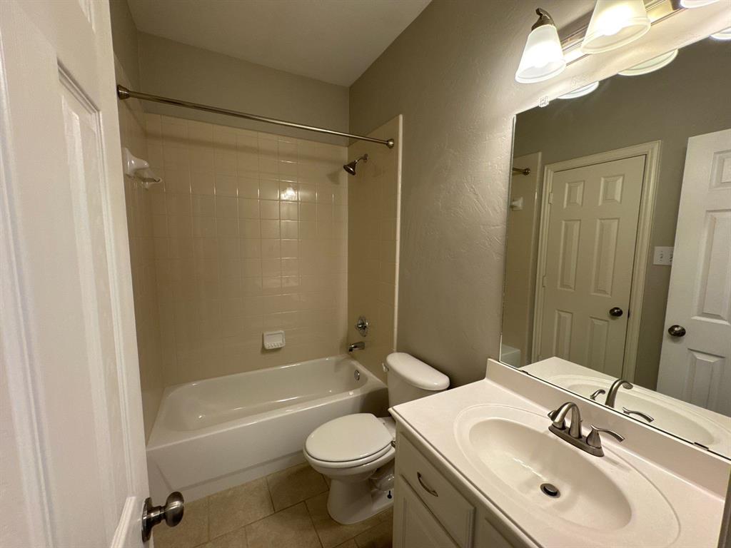 2022 Country Brook Lane, Allen, TX 75002