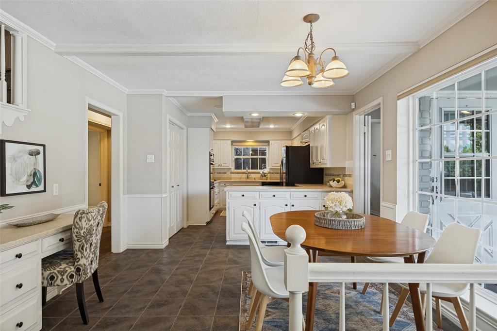 7219 Stonetrail Drive, Dallas, TX 75230