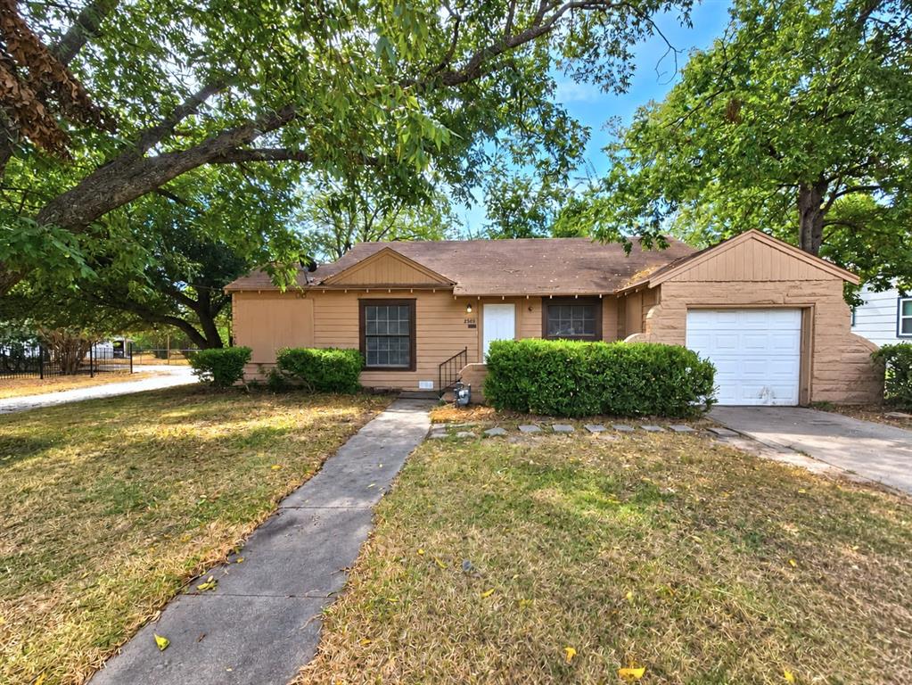 2503 Stanford Street, Greenville, TX 75401
