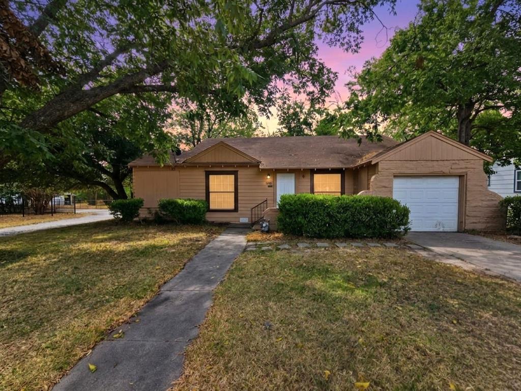 2503 Stanford Street, Greenville, TX 75401 2503 Stanford Street, Greenville, TX 75401