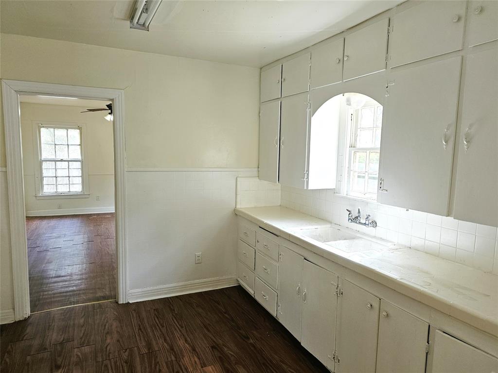 2503 Stanford Street, Greenville, TX 75401