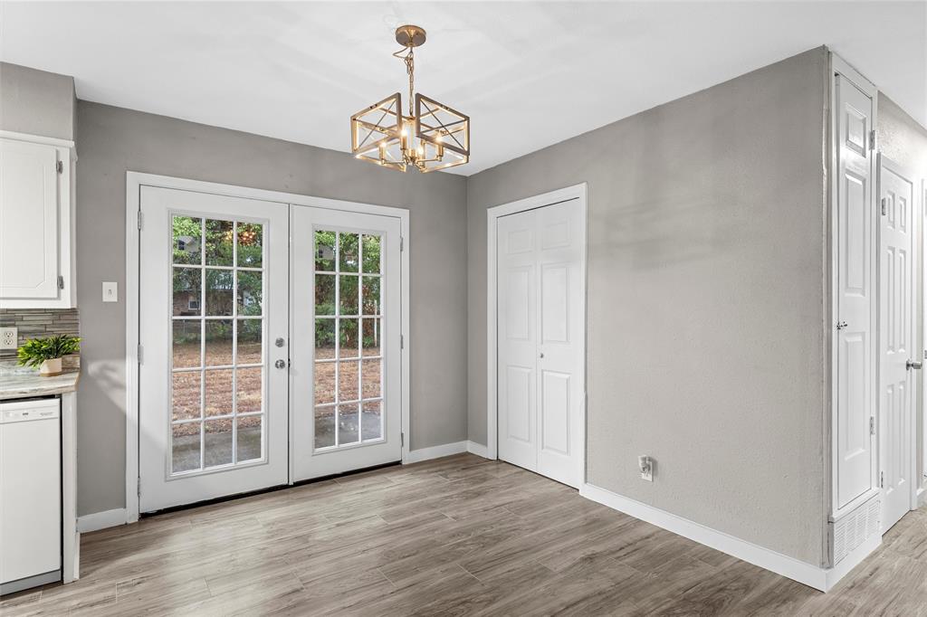 311 S Barbara Street, Lacy Lakeview, TX 76705
