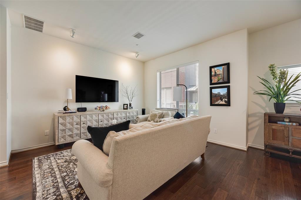 4411 Mckinney Avenue, #16, Dallas, TX 75205 4411 Mckinney Avenue, #16, Dallas, TX 75205