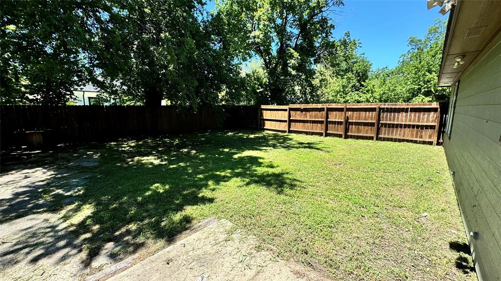 1715 Hemphill Street, Greenville, TX 75401
