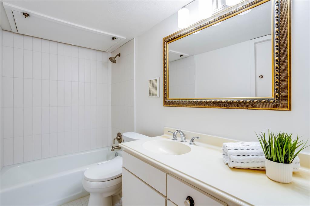 3526 Wycliff Avenue, Dallas, TX 75219