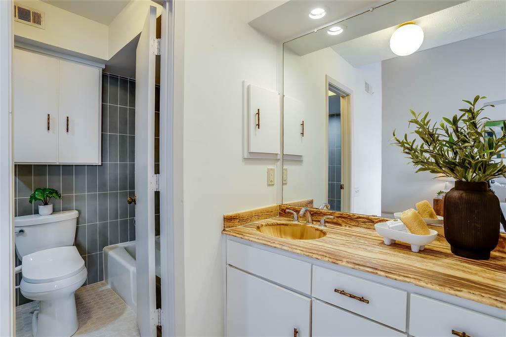 3526 Wycliff Avenue, Dallas, TX 75219