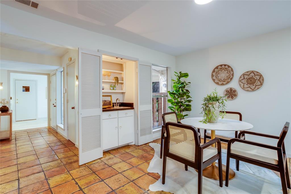 3526 Wycliff Avenue, Dallas, TX 75219