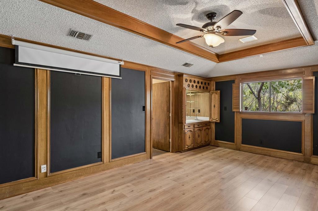 10123 Candlebrook Drive, Dallas, TX 75243